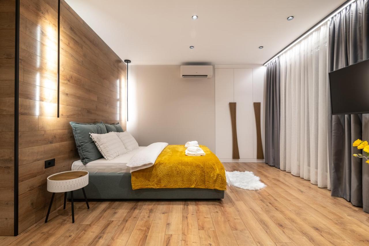 Enjoy Studio Varna Extérieur photo