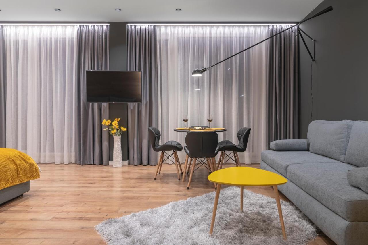 Enjoy Studio Varna Extérieur photo