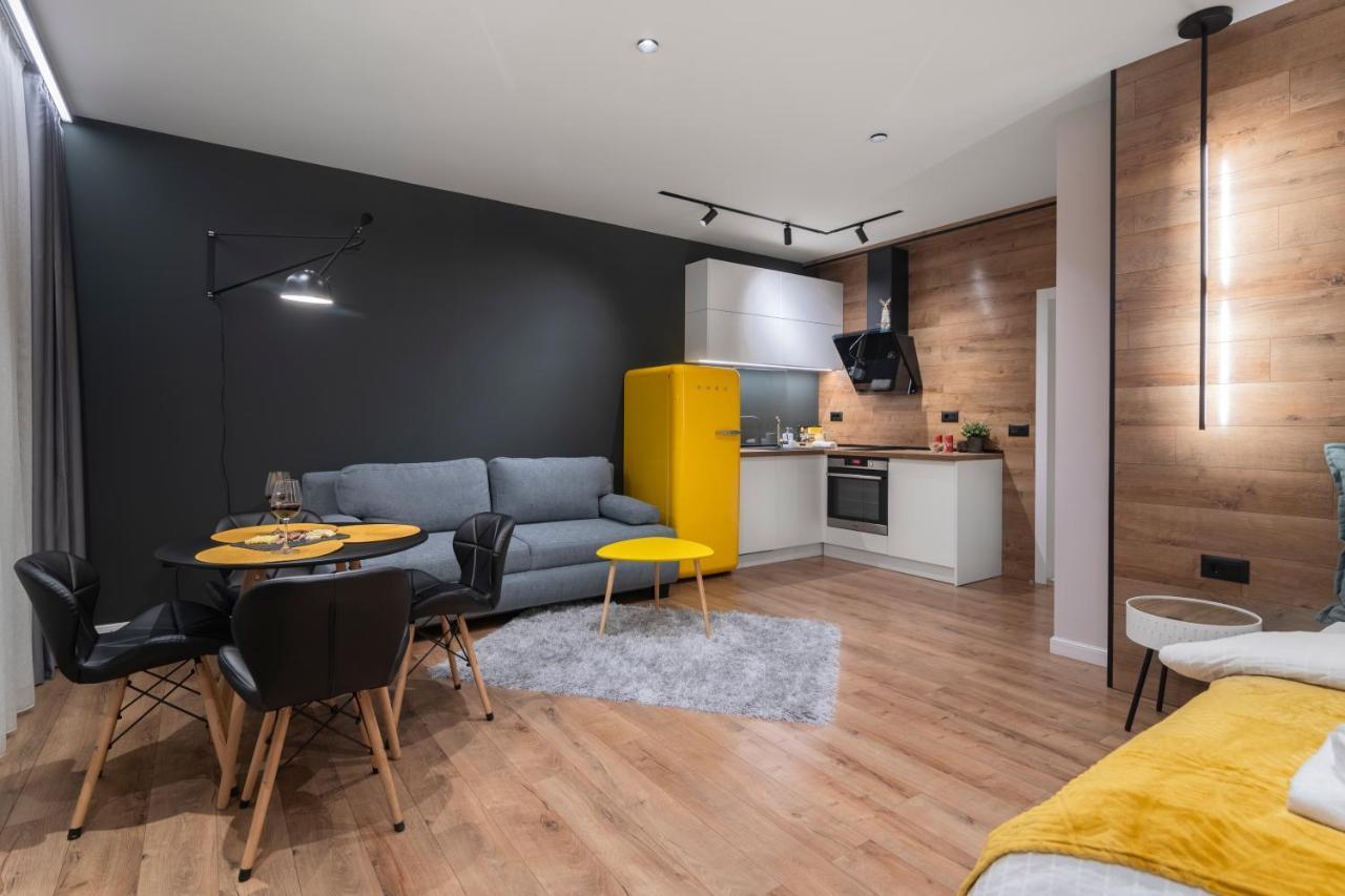 Enjoy Studio Varna Extérieur photo