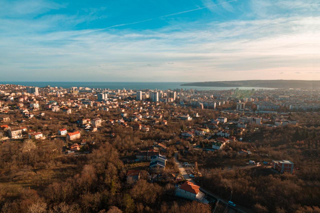 Enjoy Studio Varna Extérieur photo